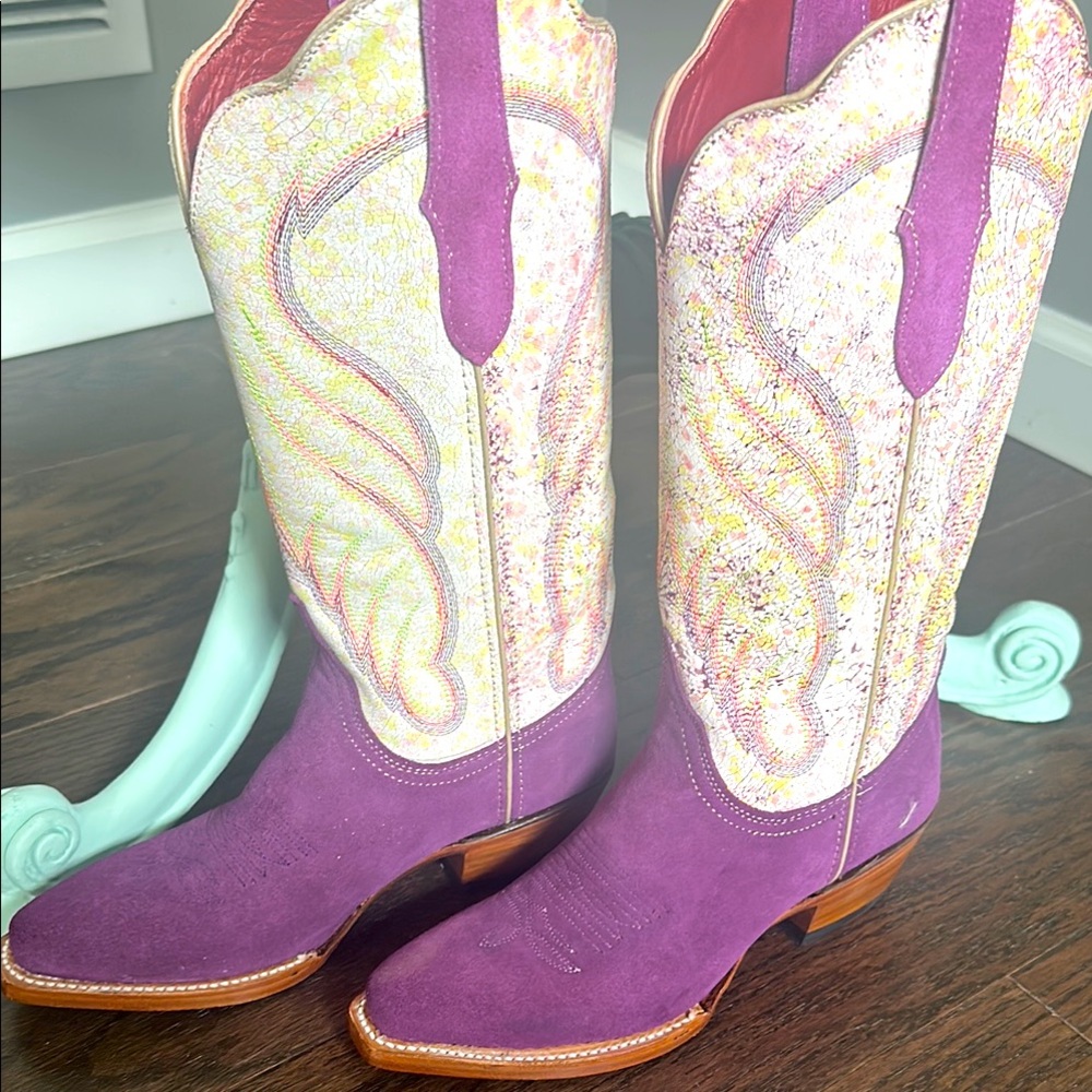 Purple suede w/ivory crackled leather Ferrini Women's Cowboy Boots Sz 6 a WOW !